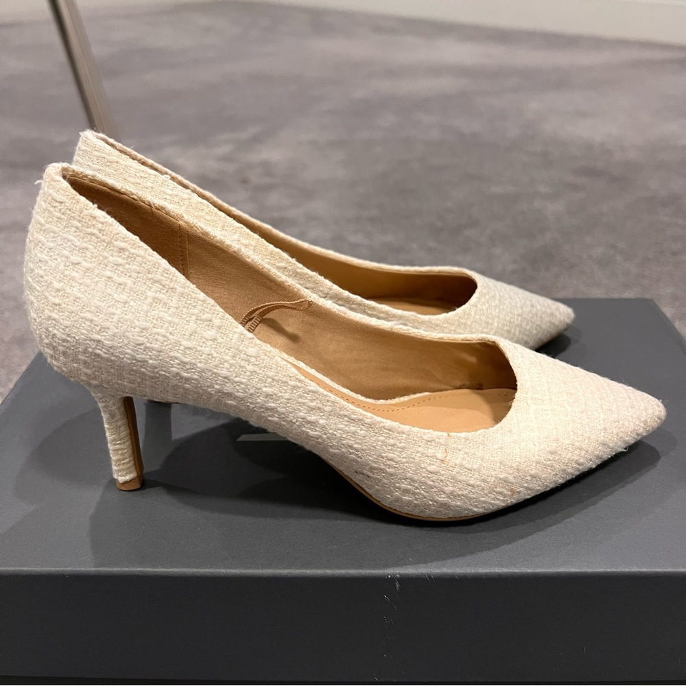 Women Fabric Cream Women's Kitten Heels